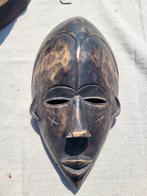 Afrikaans masker uit Gabon, Antiek en Kunst, Kunst | Niet-Westerse kunst, Ophalen of Verzenden