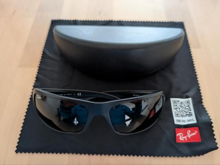 Mint/nieuwstaat Ray Ban zonnebril Gun Metal zwart kleur, Sieraden, Tassen en Uiterlijk, Zonnebrillen en Brillen | Heren, Zo goed als nieuw