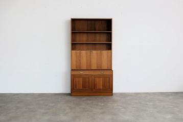 vintage buffetkast | wandkast | jaren 60 | Zweeds beschikbaar voor biedingen