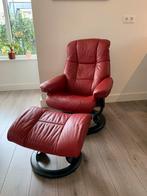 Stressless relaxfauteuil / draaistoel & hocker rood leed, Huis en Inrichting, Fauteuils, Ophalen, Gebruikt, Minder dan 75 cm, Leer