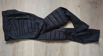 KEEPERSBROEK XL beschikbaar voor biedingen