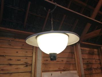 Hanglamp lamp.  beschikbaar voor biedingen