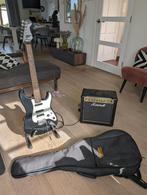 Totaal set elektrische Squier Gitaar + Marshall versterker, Muziek en Instrumenten, Solid body, Zo goed als nieuw, Fender, Ophalen