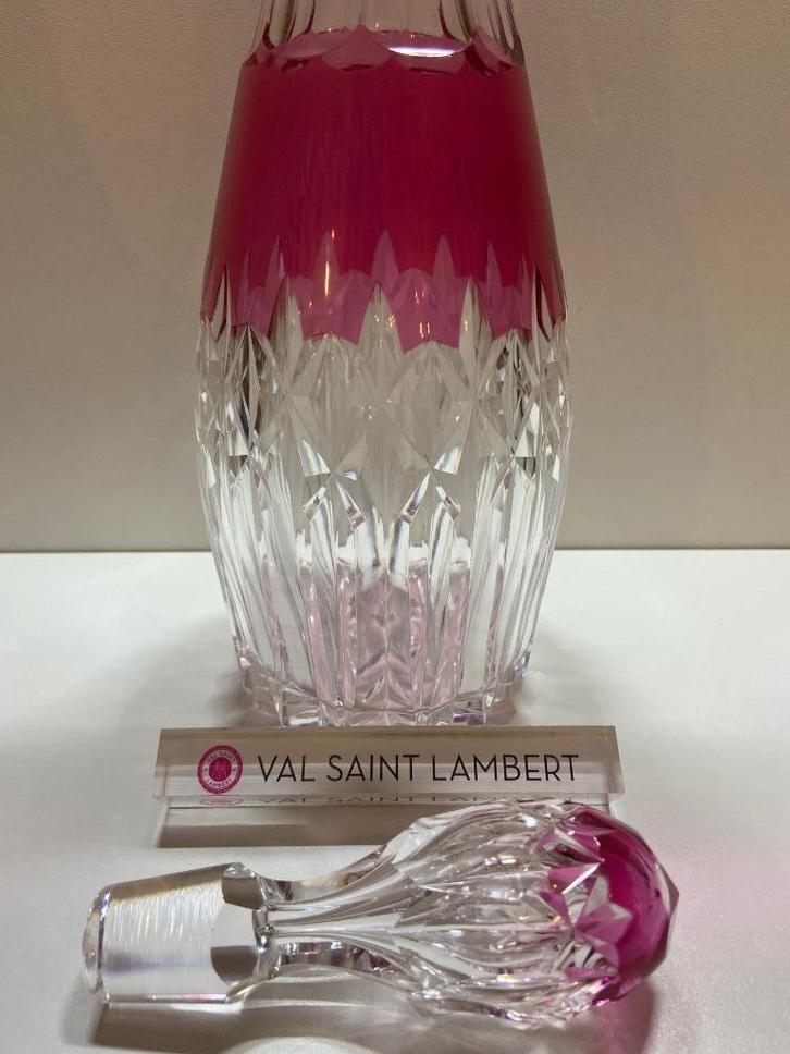 Elegante karaf XL rosé / rood Val Saint Lambert, Antiek en Kunst, Antiek | Glas en Kristal, Ophalen of Verzenden