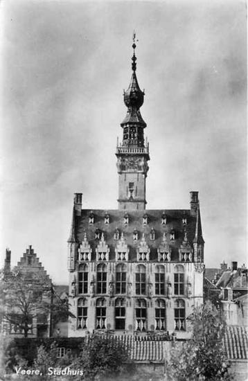 (301-391-019) Veere Stadhuis beschikbaar voor biedingen