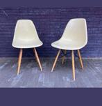 Set van 4 Beige Kunststof Eetkamerstoelen, Gebruikt, Overige kleuren, Vier, Modern
