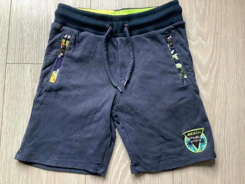 128 Vingino korte broek jongen, Kinderen en Baby's, Kinderkleding | Maat 128, Zo goed als nieuw, Jongen, Broek, Ophalen of Verzenden