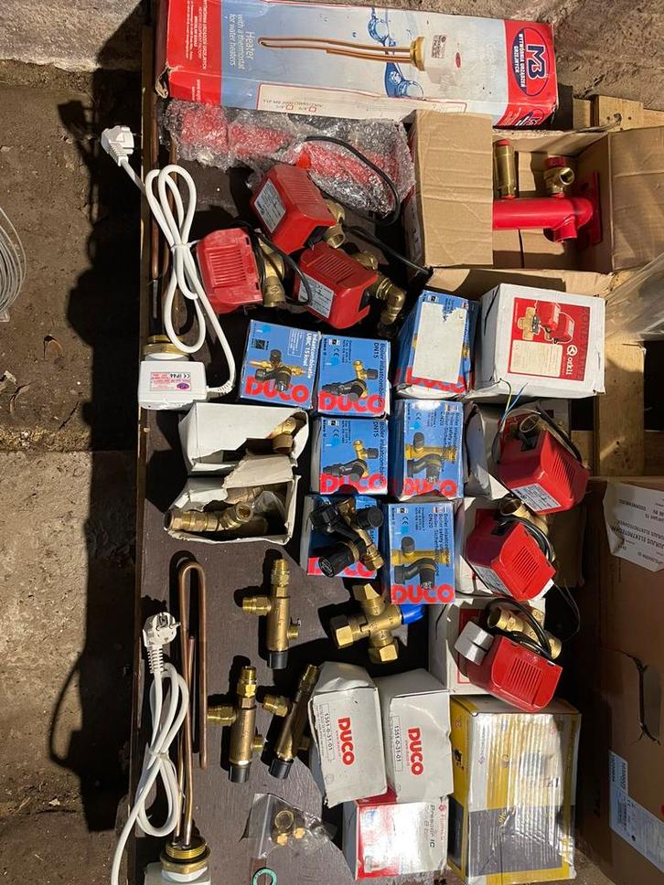 3-weg kleppen, boiler inlaatcombinatie, vuilafscheider etc.., Doe-het-zelf en Verbouw, Geisers en Boilers, Nieuw, Onderdeel, Aardgas