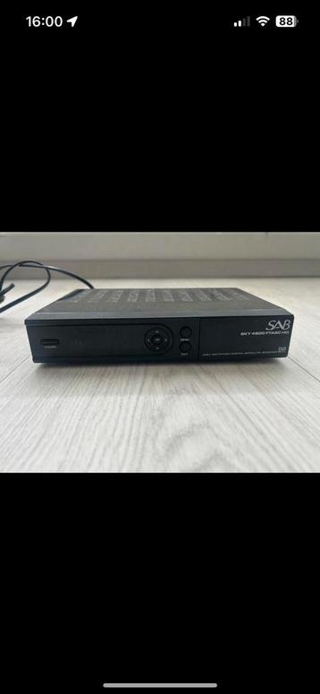 Sab sky 4900 ftasc HD decoder sattelietontvanger beschikbaar voor biedingen