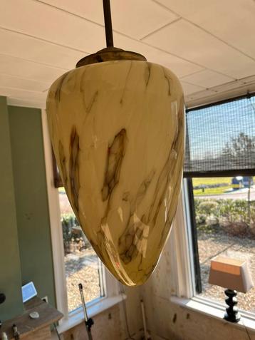 Art Deco druppelvormige hanglamp  beschikbaar voor biedingen