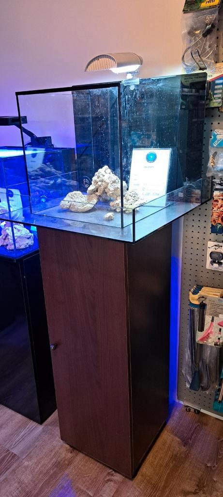 Uniek custom aquarium, Dieren en Toebehoren, Vissen | Aquaria en Toebehoren, Zo goed als nieuw, Leeg aquarium, Ophalen
