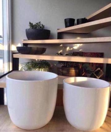 Grote luxe hoogglans keramische bloempotten overige maten beschikbaar voor biedingen