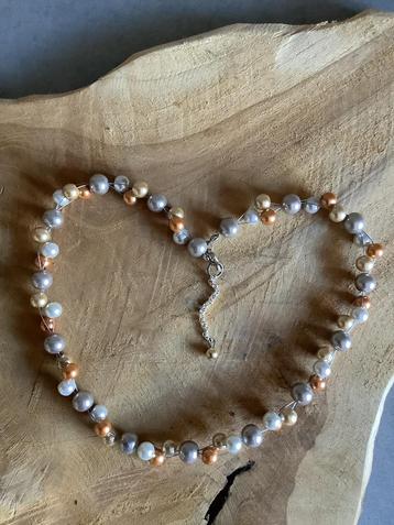 Nieuw! zilver/goud/champagne kleurige ketting beschikbaar voor biedingen