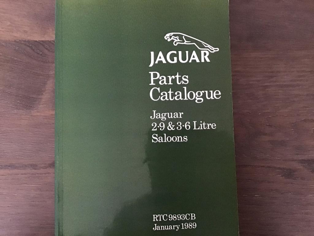 Onderdelenboek jaguar XJ40, Verzenden, Jaguar
