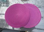 Set van 8 Ronde Rieten Onderleggers – Fuchsia, Ophalen of Verzenden, Zo goed als nieuw, Overige stijlen, Bord(en)