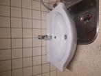 Wasbak met grohe kraan koud. Heb ook nog een kraan van grohe, Ophalen of Verzenden, Kraan