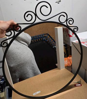 Ikea Ekne Spiegel - Decoratief! beschikbaar voor biedingen