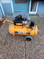 Compressor in goede staat, Doe-het-zelf en Verbouw, Compressors, Minder dan 25 liter, Ophalen of Verzenden, Zo goed als nieuw