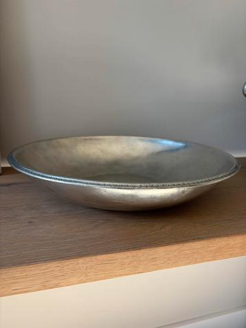 Zilverkleurige Tinnen Fruitschaal - 40cm - Nieuwstaat beschikbaar voor biedingen