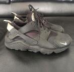 Nike
Air Huarache Sneakers Senior, Ophalen of Verzenden, Zo goed als nieuw, Zwart
