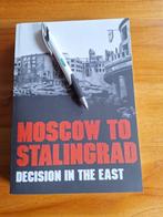 Moscow to Stalingrad: Decision in the East       574 pages, Ophalen of Verzenden, Zo goed als nieuw, Tweede Wereldoorlog