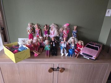 Diverse Barbies  beschikbaar voor biedingen