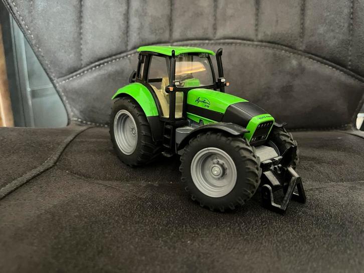 Siku trekker, Hobby en Vrije tijd, Modelauto's | 1:32, Zo goed als nieuw, Tractor of Landbouw, SIKU, Ophalen of Verzenden