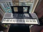 Yamaha E373 keyboard, Muziek en Instrumenten, Keyboards, Ophalen, Zo goed als nieuw, 61 toetsen, Yamaha