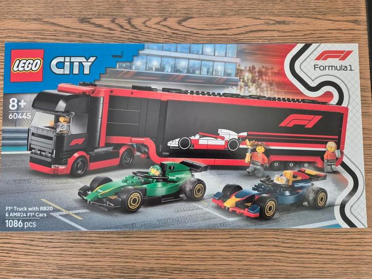 LEGO City - 60445 Formule 1-truck, Kinderen en Baby's, Speelgoed | Duplo en Lego, Zo goed als nieuw, Lego, Complete set, Ophalen of Verzenden