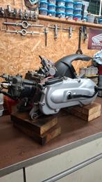 Hexagon blok 125cc 2t, Fietsen en Brommers, Ophalen, Zo goed als nieuw, Blok, Piaggio