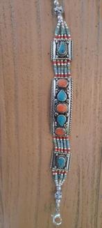 Tibetaanse armband met koraal en turquoise, Ophalen of Verzenden, Zilver, Armband, Met edelsteen