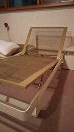 2 stuk 1 persoons auping bed inclusief bijpassend nachtkast, Huis en Inrichting, Slaapkamer | Nachtkastjes, Gebruikt, Ophalen of Verzenden