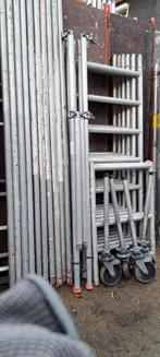 Altrex 8.20 werk hoogte smal model 75 breed, Ophalen of Verzenden, Zo goed als nieuw, Rolsteiger of Kamersteiger, 5 meter of hoger