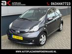 Toyota Aygo 1.0-12V + Elektrische Ramen Carplay Nieuwe apk N, Auto's, Voorwielaandrijving, Startonderbreker, Gebruikt, 840 kg