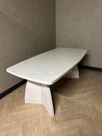 Betoncire eettafel deens ovaal, Huis en Inrichting, Tafels | Eettafels, Overige materialen, 100 tot 150 cm, Verzenden, Vijf personen of meer