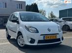 Renault Twingo 1.2-16V Authentique, Twingo, Gebruikt, 4 cilinders, 4 stoelen