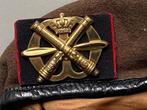Baret met embleem Korps Luchtdoelartillerie, Verzamelen, Militaria | Algemeen, Ophalen of Verzenden, Landmacht, Nederland, Embleem of Badge