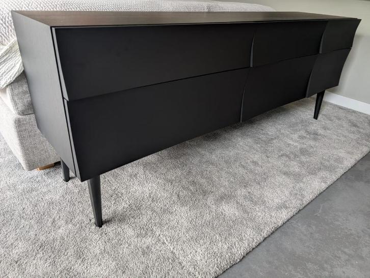 Dressoir Muuto Reflect, Huis en Inrichting, Kasten | Dressoirs, Gebruikt, 150 tot 200 cm, 25 tot 50 cm, Met lade(s), Met deur(en)