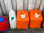 Jerrycans en tonnen, -€5 voor alles samen!, 150 liter of meer, Ophalen, Zo goed als nieuw, Kunststof