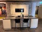 EI023 Focus wit glans Showroomkeuken, Huis en Inrichting, Keuken | Complete keukens, Ophalen, Wit, Nieuw, Composiet