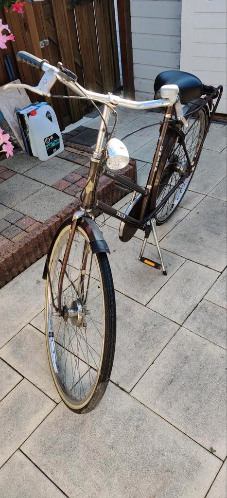 Union damesfiets bruin 3 versnellingen, Fietsen en Brommers, Fietsen | Oldtimers, Ophalen