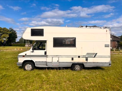 Te koop gevraagd kampeerauto camper, Caravans en Kamperen, Campers, Bedrijf, Integraal, tot en met 4, Fiat, Diesel, 5 tot 6 meter