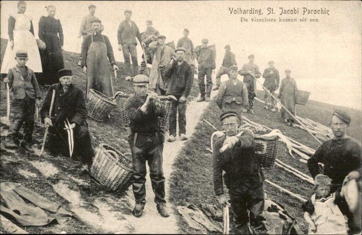 Volharding St. Jacobi Parochie Visschers komen uit Zee 1910, Verzamelen, Ansichtkaarten | Nederland, Ongelopen, Friesland, Voor 1920