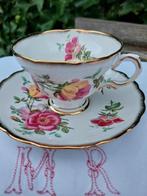 Rosina Bone China - kop en schotel, Ophalen of Verzenden, Zo goed als nieuw, Overige stijlen, Kop(pen) en/of Schotel(s)