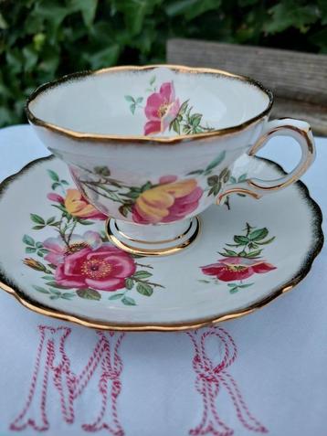 Rosina Bone China - kop en schotel beschikbaar voor biedingen
