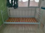 Bedbank brocante stalen bed lichtblauw 90 bij 200, Huis en Inrichting, Slaapkamer | Bedden, Ophalen, 90 cm, Eenpersoons, Zo goed als nieuw