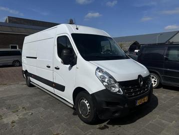 Renault Master T35 2.3 dCi L3H2 Airco - Cruise - Navigatie - beschikbaar voor biedingen