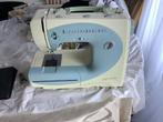 Te koop voor ondedelen, Hobby en Vrije tijd, Naaimachines en Toebehoren, Ophalen, Zo goed als nieuw, Naaimachine