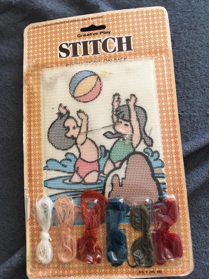 Vintage Borduursetje Creative Play STITCH gemerkt Nieuw., Antiek en Kunst, Antiek | Speelgoed, Ophalen of Verzenden