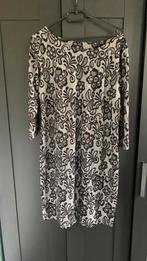 Ophilia middellange jurk maat  38 / 40, Kleding | Dames, Jurken, Maat 38/40 (M), Overige kleuren, Ophalen of Verzenden, Zo goed als nieuw